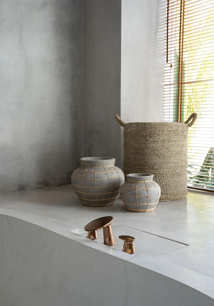 The Belly Vase - Natural Concrete - L