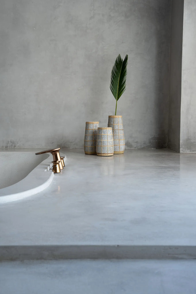 The Cutie Vase - Concrete Grey Natural - M