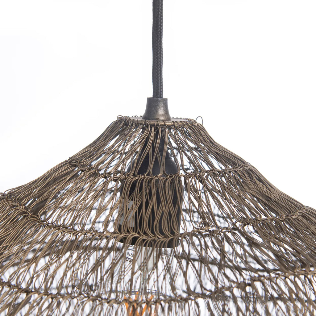 The Oyster Pendant Lamp - Brass - M