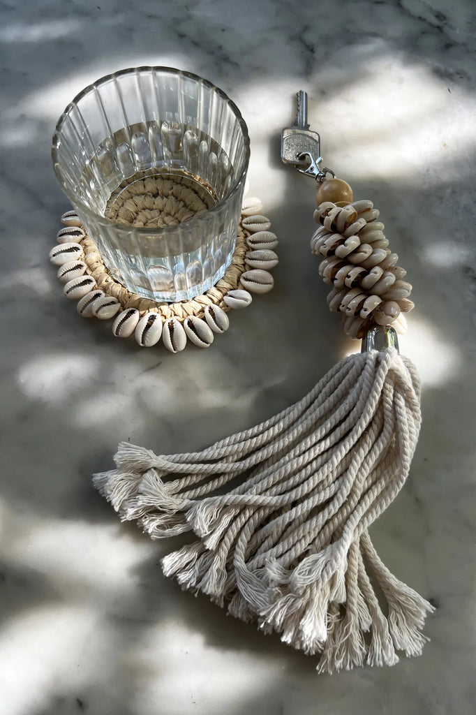 The Raffia Shell Coaster - Natural