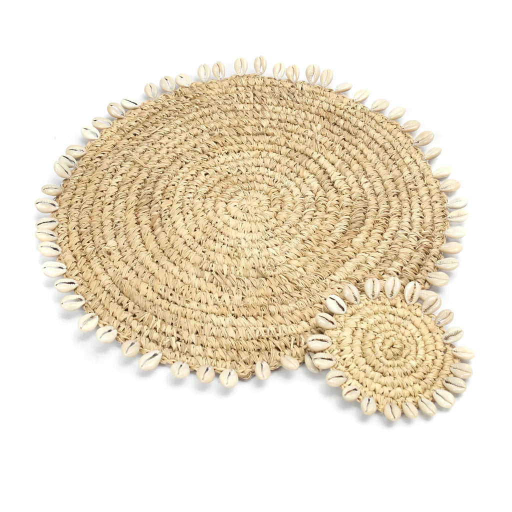 The Raffia Shell Coaster - Natural