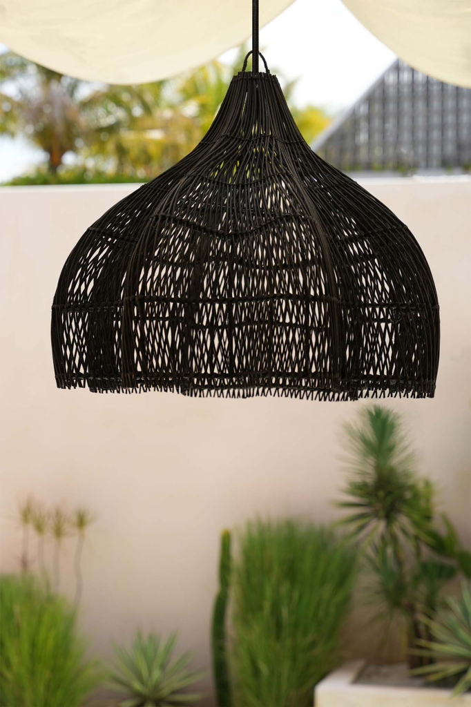 The Whipped Pendant Lamp - Black - M