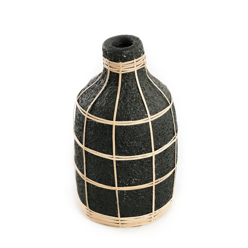 The translation of "De Whoopy Vaas - Zwart Naturel - L" in English is "The Whoopy Vase - Black Natural - L".